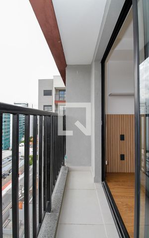 Studio à venda com 26m², 1 quarto e sem vaga Studio à venda com 26m², 1 quarto e sem vagaVaranda