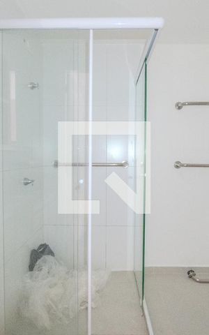 Apartamento para alugar com 26m², 1 quarto e sem vaga Apartamento para alugar com 26m², 1 quarto e sem vagaBanheiro