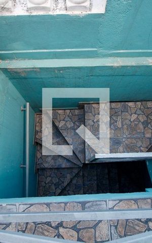 Casa para alugar com 37m², 1 quarto e sem vagaEscada