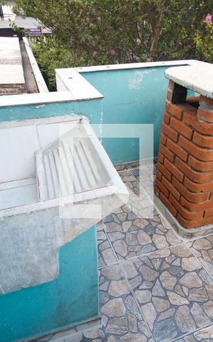 Casa para alugar com 37m², 1 quarto e sem vagaÁrea de Serviço
