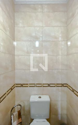 Casa à venda com 260m², 3 quartos e 8 vagasLavabo