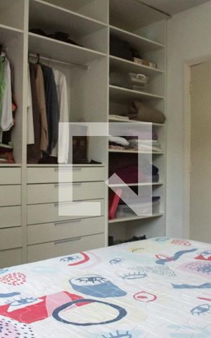 Casa à venda com 150m², 3 quartos e 3 vagasSuíte
