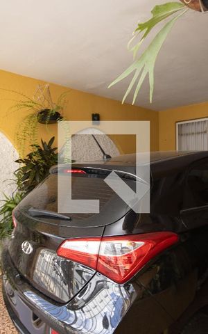 Casa à venda com 150m², 3 quartos e 1 vaga Casa à venda com 150m², 3 quartos e 1 vagaGaragem