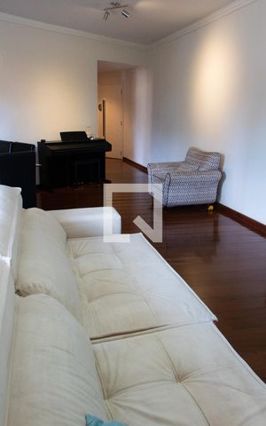Apartamento à venda com 164m², 4 quartos e 2 vagasSala