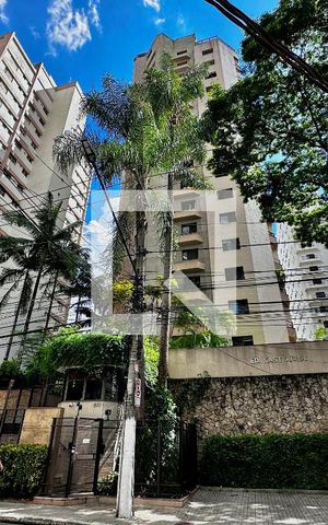 Apartamento à venda com 172m², 3 quartos e 2 vagas Apartamento à venda com 172m², 3 quartos e 2 vagasFachada