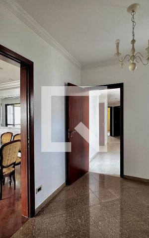 Apartamento à venda com 172m², 3 quartos e 2 vagas Apartamento à venda com 172m², 3 quartos e 2 vagasCopa