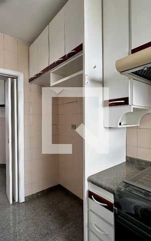 Apartamento à venda com 172m², 3 quartos e 2 vagas Apartamento à venda com 172m², 3 quartos e 2 vagasCozinha