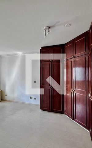 Apartamento à venda com 172m², 3 quartos e 2 vagas Apartamento à venda com 172m², 3 quartos e 2 vagasSuíte