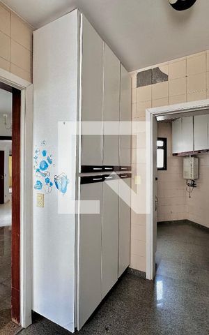 Apartamento à venda com 172m², 3 quartos e 2 vagas Apartamento à venda com 172m², 3 quartos e 2 vagasCozinha