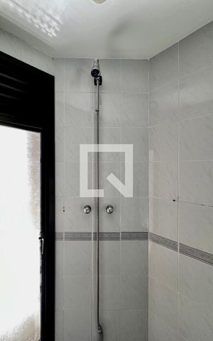 Apartamento à venda com 172m², 3 quartos e 2 vagas Apartamento à venda com 172m², 3 quartos e 2 vagasBanheiro Social