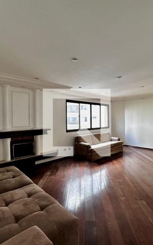 Apartamento à venda com 172m², 3 quartos e 2 vagas Apartamento à venda com 172m², 3 quartos e 2 vagasSala