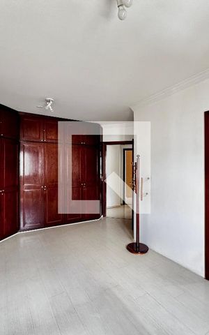 Apartamento à venda com 172m², 3 quartos e 2 vagas Apartamento à venda com 172m², 3 quartos e 2 vagasSuíte