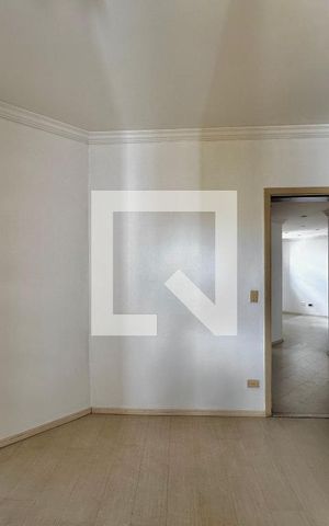 Apartamento à venda com 172m², 3 quartos e 2 vagas Apartamento à venda com 172m², 3 quartos e 2 vagasQuarto 3