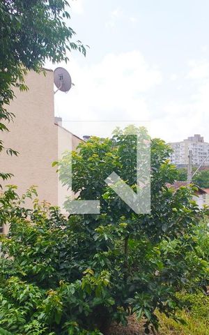Casa à venda com 360m², 3 quartos e 2 vagas Casa à venda com 360m², 3 quartos e 2 vagasVista do Quarto 2