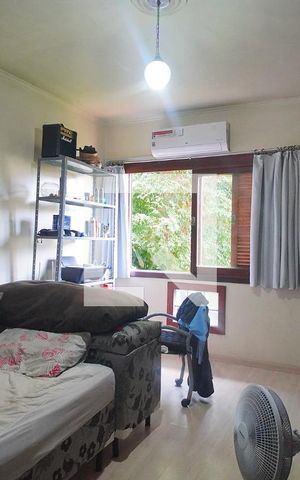 Casa à venda com 360m², 3 quartos e 2 vagas Casa à venda com 360m², 3 quartos e 2 vagasQuarto 2