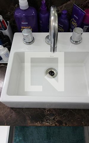 Apartamento à venda com 102m², 3 quartos e 2 vagasQuarto 1 - Suíte Banheiro