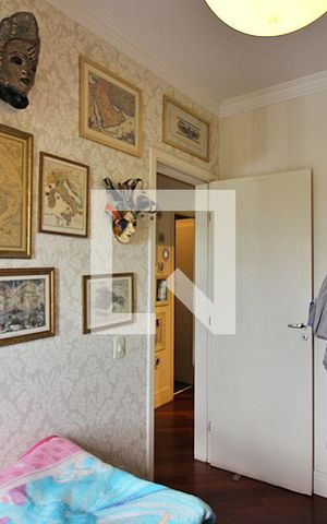 Apartamento à venda com 102m², 3 quartos e 2 vagasQuarto 2