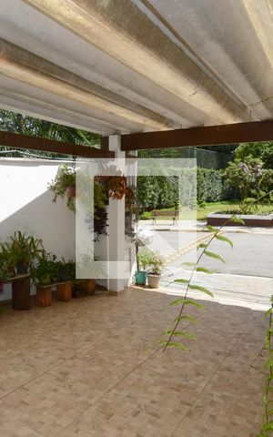 Casa de condomínio para alugar com 140m², 3 quartos e 2 vagasGaragem