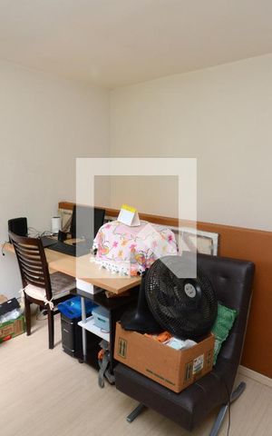 Casa de condomínio para alugar com 140m², 3 quartos e 2 vagasEscritório