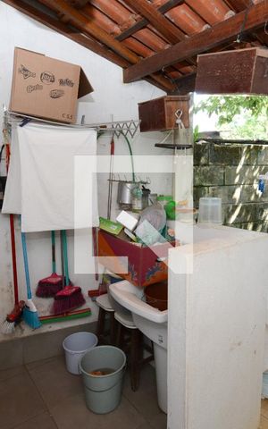Casa de condomínio para alugar com 140m², 3 quartos e 2 vagasÁrea de Serviço