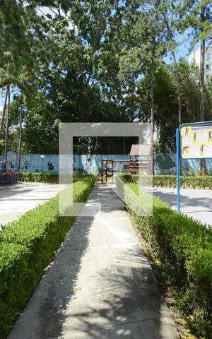 Casa de condomínio para alugar com 140m², 3 quartos e 2 vagasÁrea comum - Playground
