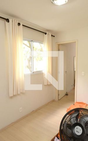 Casa de condomínio para alugar com 140m², 3 quartos e 2 vagasEscritório