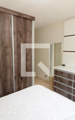 Casa de condomínio para alugar com 140m², 3 quartos e 2 vagasSuíte 1