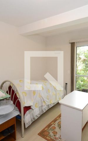 Casa de condomínio para alugar com 140m², 3 quartos e 2 vagasSuíte 2