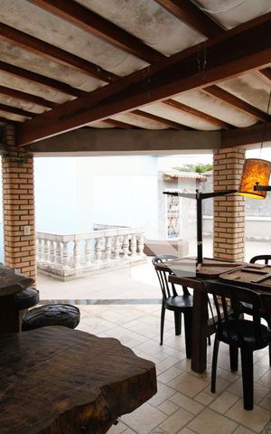 Casa à venda com 280m², 3 quartos e 2 vagasTerraço Gourmet