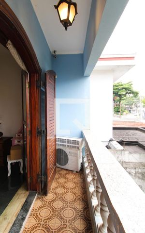 Casa à venda com 280m², 3 quartos e 2 vagasVaranda da Suíte