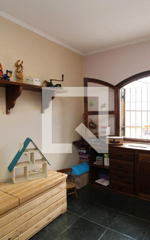 Casa à venda com 280m², 3 quartos e 2 vagasQuarto 1