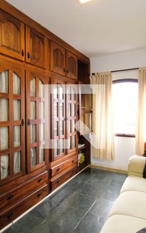 Casa à venda com 280m², 3 quartos e 2 vagasQuarto 2