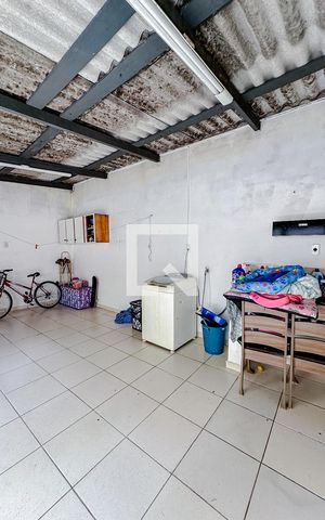 Casa à venda com 324m², 4 quartos e 3 vagasÁrea de Serviço (Casa 2)
