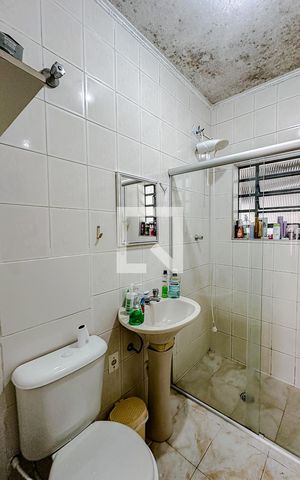 Casa à venda com 324m², 4 quartos e 3 vagasBanheiro (Casa 2)