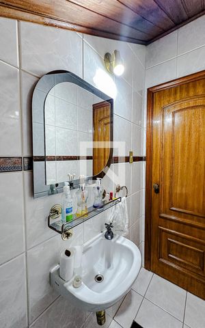 Casa à venda com 324m², 4 quartos e 3 vagasLavabo