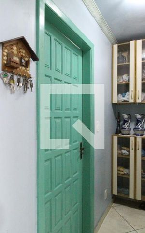 Casa de condomínio à venda com 210m², 4 quartos e 3 vagasCozinha - Despensa/quarto