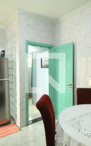 Casa de condomínio à venda com 210m², 4 quartos e 3 vagasCozinha