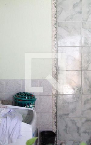 Casa de condomínio à venda com 210m², 4 quartos e 3 vagasÁrea de serviço
