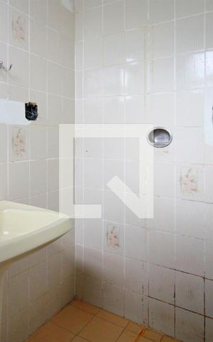 Apartamento à venda com 50m², 2 quartos e sem vagaBanheiro