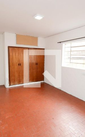 Casa à venda com 276m², 3 quartos e 2 vagas Casa à venda com 276m², 3 quartos e 2 vagasCozinha