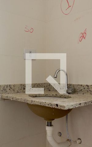Apartamento à venda com 100m², 2 quartos e 1 vaga Apartamento à venda com 100m², 2 quartos e 1 vagaBanheiro
