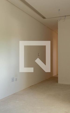 Apartamento à venda com 100m², 2 quartos e 1 vaga Apartamento à venda com 100m², 2 quartos e 1 vagaSala