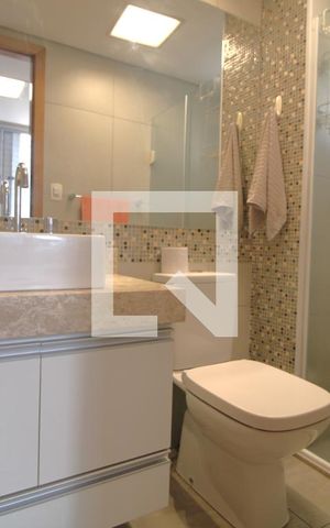 Apartamento à venda com 70m², 2 quartos e 1 vagaBanheiro 1
