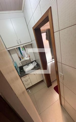 Casa à venda com 140m², 4 quartos e 1 vaga Casa à venda com 140m², 4 quartos e 1 vagaSalão