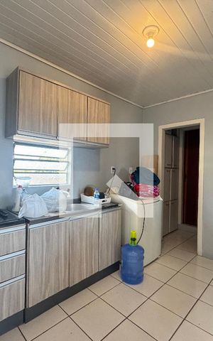 Casa à venda com 140m², 4 quartos e 1 vaga Casa à venda com 140m², 4 quartos e 1 vagaCozinha