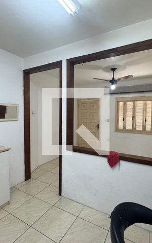 Casa à venda com 140m², 4 quartos e 1 vaga Casa à venda com 140m², 4 quartos e 1 vagaSalão