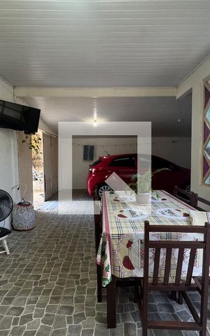 Casa à venda com 140m², 4 quartos e 1 vaga Casa à venda com 140m², 4 quartos e 1 vagaÁrea comum
