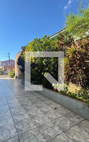 Casa à venda com 140m², 4 quartos e 1 vaga Casa à venda com 140m², 4 quartos e 1 vagaÁrea comum
