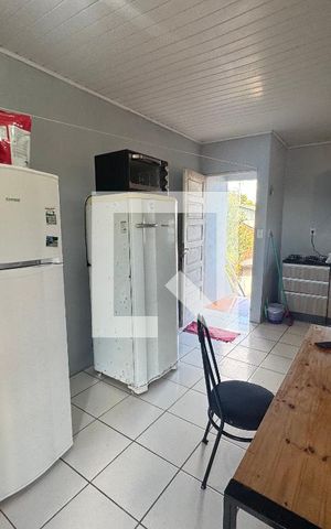 Casa à venda com 140m², 4 quartos e 1 vaga Casa à venda com 140m², 4 quartos e 1 vagaCozinha