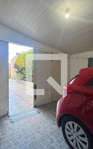 Casa à venda com 140m², 4 quartos e 1 vaga Casa à venda com 140m², 4 quartos e 1 vagaÁrea comum